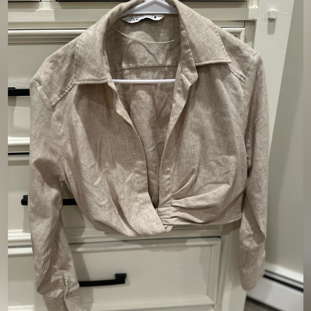 ZARA Oatmeal Deep V twist top
